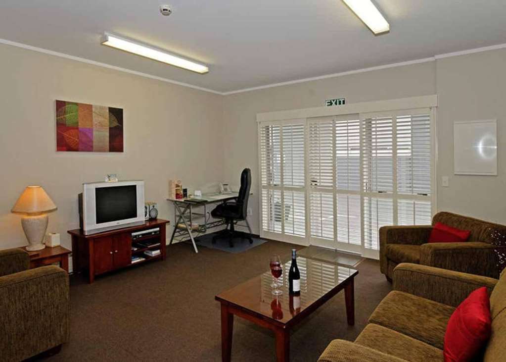 Kudos Business Suites & Airport Motel Auckland Room photo